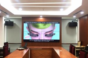 UBND Quận Long Biên, Hà Nội | Thi Công 4 màn hình Ghép 55inch trong Phòng họp | LED D&Q