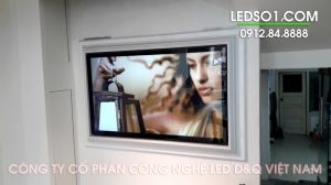 Led D&Q lắp màn hình quảng cáo 70" USB tại thẩm mỹ viện Tuệ Tĩnh