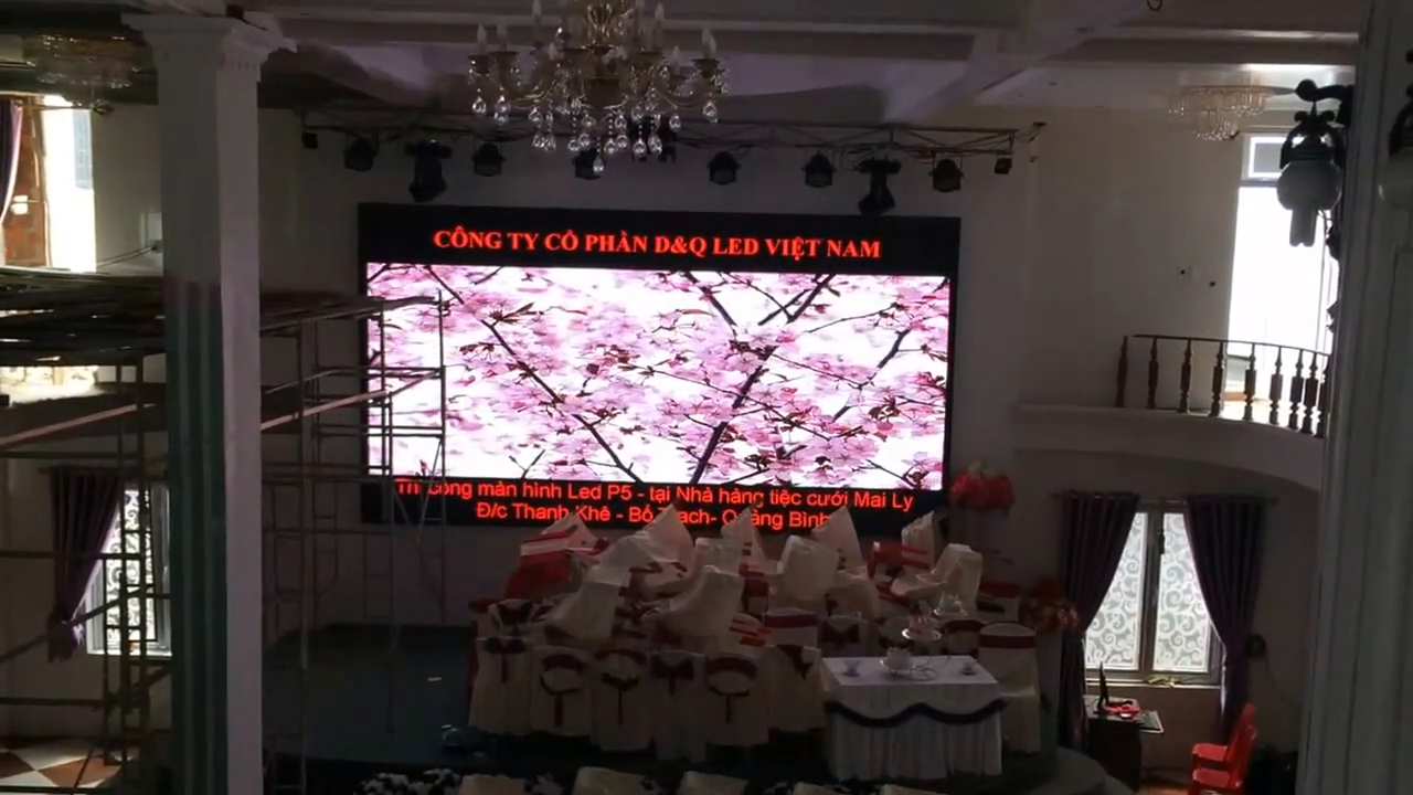 màn hình LED nhà hàng — D&Q VietNam