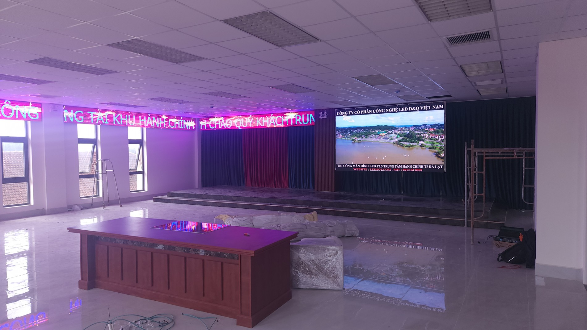 Trung tâm Hành chính Đà Lạt | D&Q thi công gói thầu 6 bảng Led và màn hình LED P2.5 đồng bộ ThinkSTV 1 20230622_142346