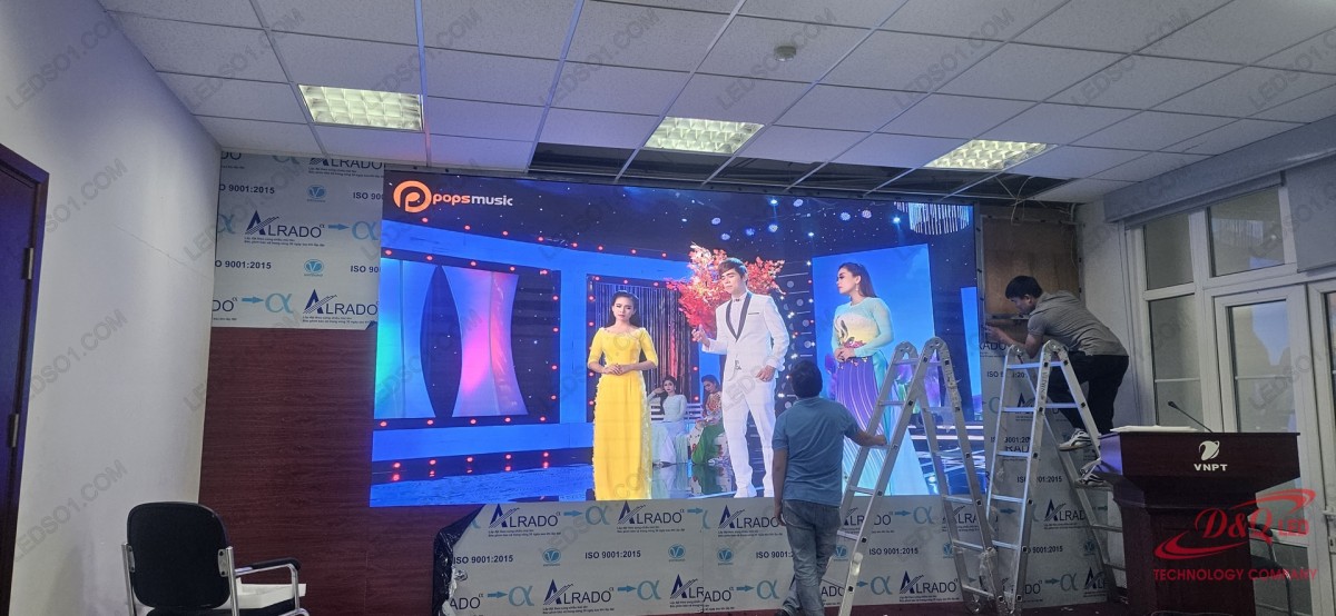 VNPT 75 Đinh Tiên Hoàng. Lắp đặt gói thầu Cabin màn hình LED COB P1.86 đồng bộ thương hiệu ThinkSTV 2 20231028_1700121