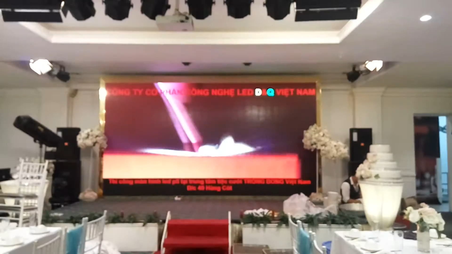 màn hình LED nhà hàng — D&Q VietNam