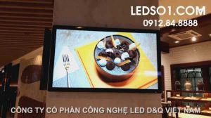 ban man hinh quang cao samsung 49inch usb thi cong tai lotte mart 54 lieu giai