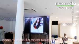 dq led lap dat man hinh led fullcolor p3 trong nha thi cong tai nem da nang