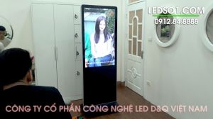 lcd quang cao chan dung 49 trong nha tai spa moc phuong xa dan hn id1866