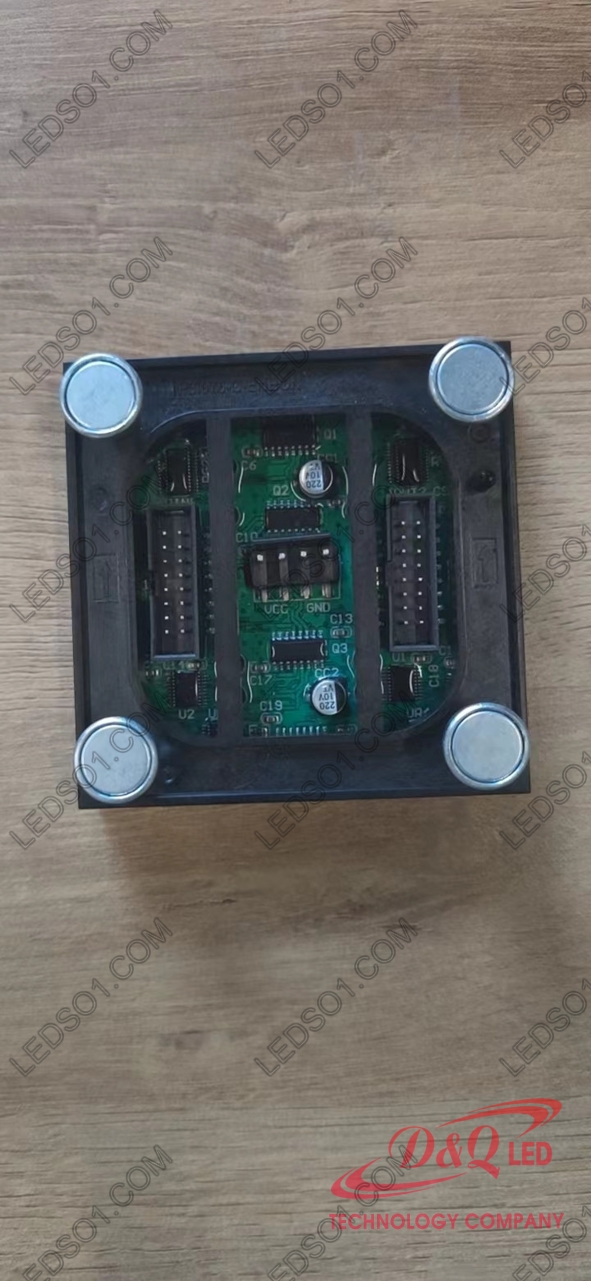 ledhonh_tron_tronnhai_17