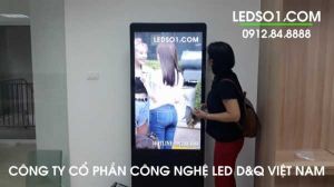 man hinh lcd chan dung android 49 lap dat tai van phong tu van du hoc trung tam khao thi ielts id1674