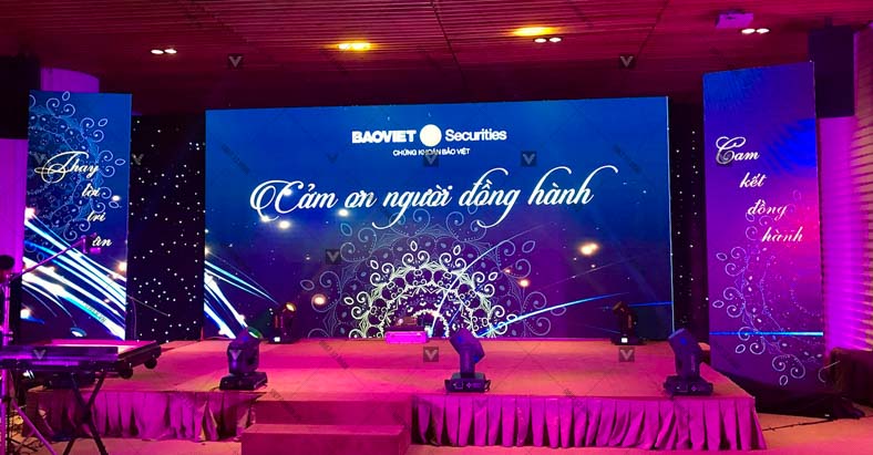 Cho thuê màn hình led sân khấu ngoài trời, trong nhà giá rẻ