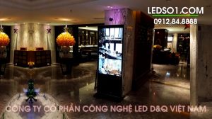 man hinh quang cao 65 chan dung usb lap tai sanh la belle vie hotel ha noi id1861