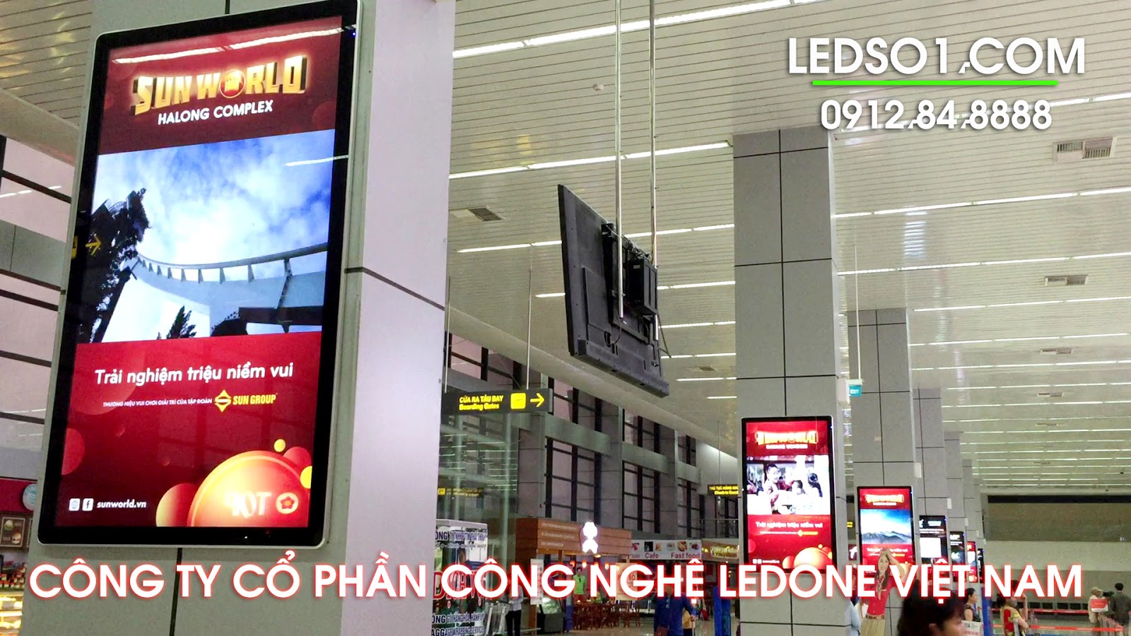 Màn hình quảng cáo treo tường