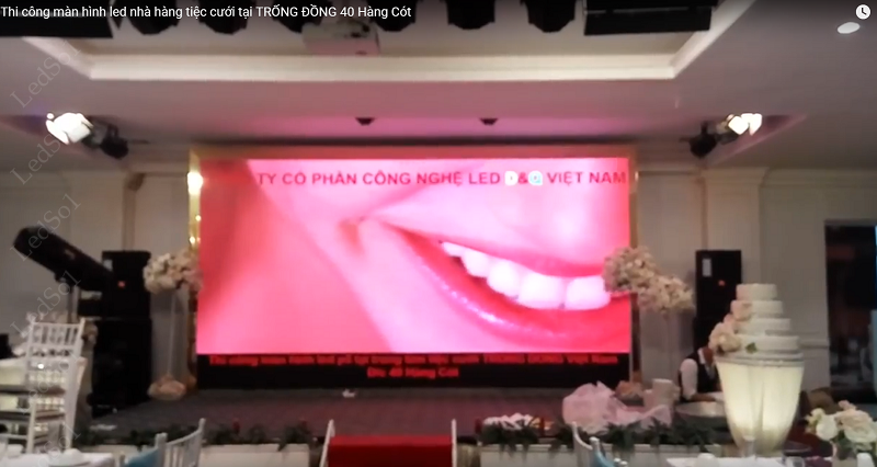 manhinhledp5nhahangtieccuoitrongdong.1