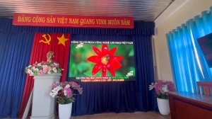 ubnd xa hiep thanh lam dong thi cong man hinh led p2 trong hoi truong id2738