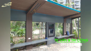 Nhà chờ Xe bus Khu Đô Thị Ecopark | Lắp Thêm Màn hình LCD 43 inch Ngoài Trời hiển thị Tuyến xe