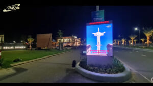 Đất Xanh Quảng Bình | D&Q thi công gói thầu móng cột và 10 Cabin Led P2.5 ngoài trời tại khu đô thị