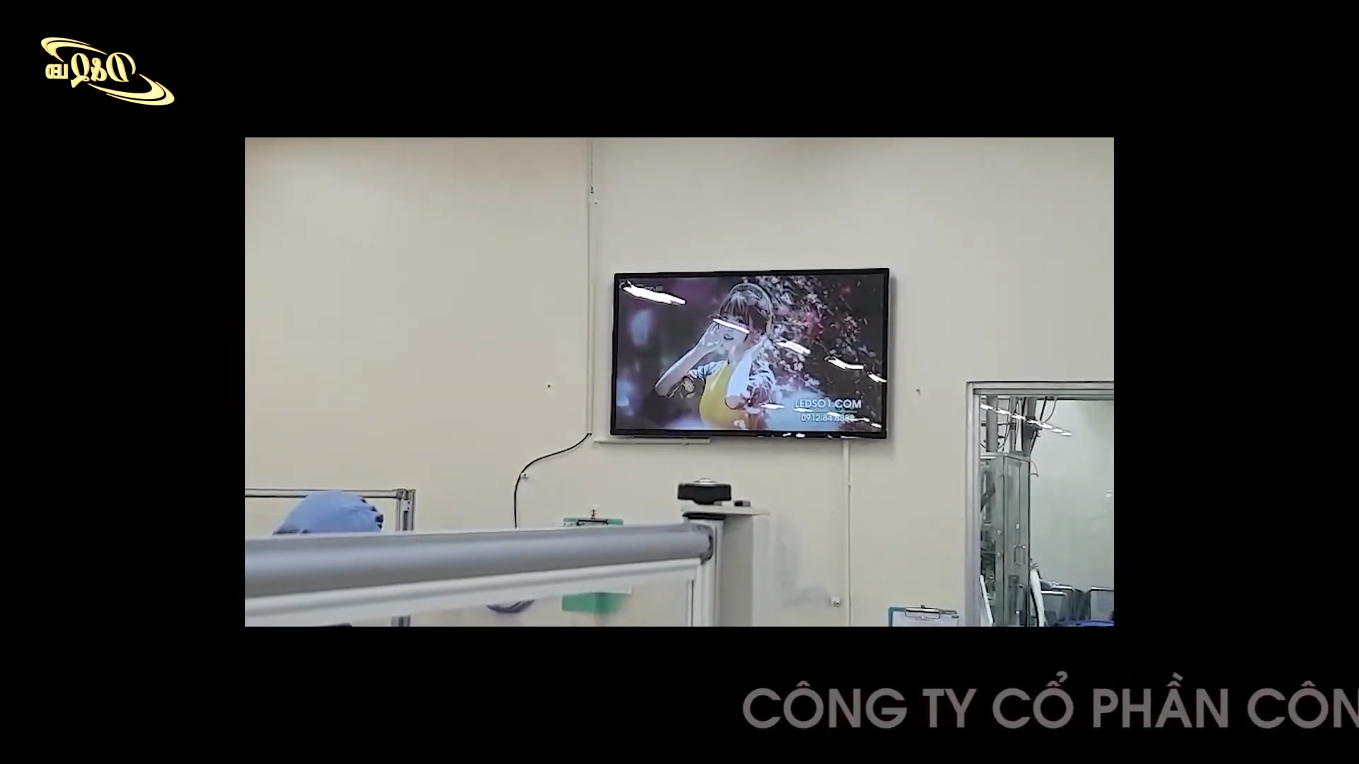 Nhà Máy KCN TP. Hồ Chí Minh | DQ thi công gói thầu 300 màn hình hiển thị 43inch