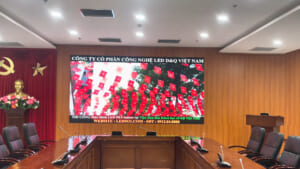 Viện Hàn lâm Khoa học Xã hội VN | DQ trúng thầu và lắp màn hình LED COB P0.9 ThinkSTV Số 1 Liễu Giai