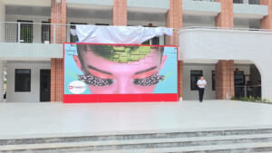 Trường THPT Việt Nam – Ba Lan | DQ thi công thầu dự án màn hình LED P2.5 ngoài trời đồng bộ ThinkSTV