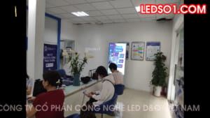 VNPT Nguyễn Chí Thanh, Hà Nội | D&Q trúng thầu và lắp màn hình tương tác LCD 65inch trên Toàn quốc