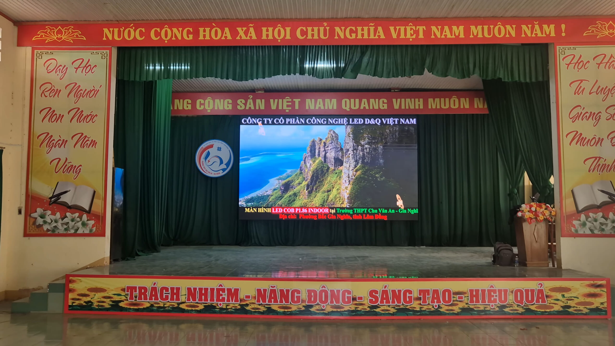 Trường PTTH Chu Văn An | DQ thi công gói thầu dự án màn hình LED COB P1.86 đồng bộ hãng ThinkSTV led