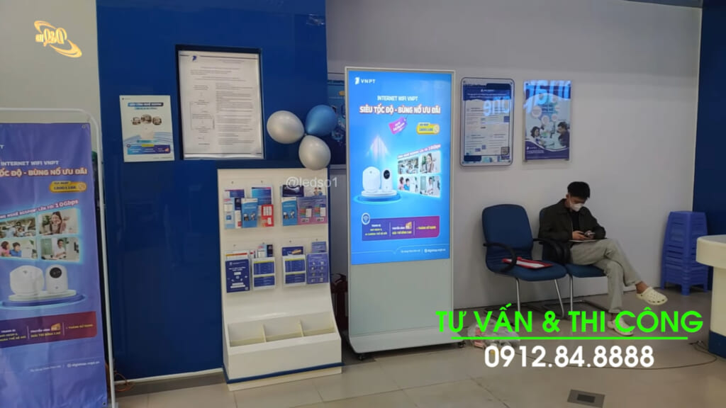 VNPT Nguyên Phong Sắc, Hà Nội | D&Q Led trúng thầu và lắp màn hình cảm ứng LCD 65inch trên Toàn quốc