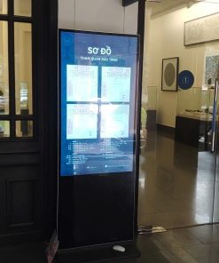 Màn hình quảng cáo LCD chân đứng 70 inch usb SAMSUNG / LG