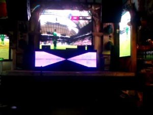 Chuyên thi công Màn hình ti vi LED trong quán bar, karaoke, vũ trường.mp4