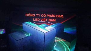 DQ lắp đặt màn hình led hiệu ứng cảm biến âm thanh trong bar club - Sàn nhảy giá tốt nhất thị trường