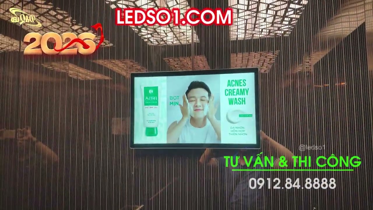 Khu Tắm Khoáng Nóng Lynn Times | Lắp 13 LCD 22 inch trong tháng máy