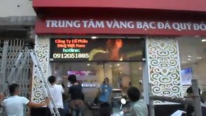 Trung tâm Vàng bạc Đá quý DOJI 209 Xã Đàn, Hà Nội | DQ thi công dự án bảng điện tử LED tỷ giá Vàng